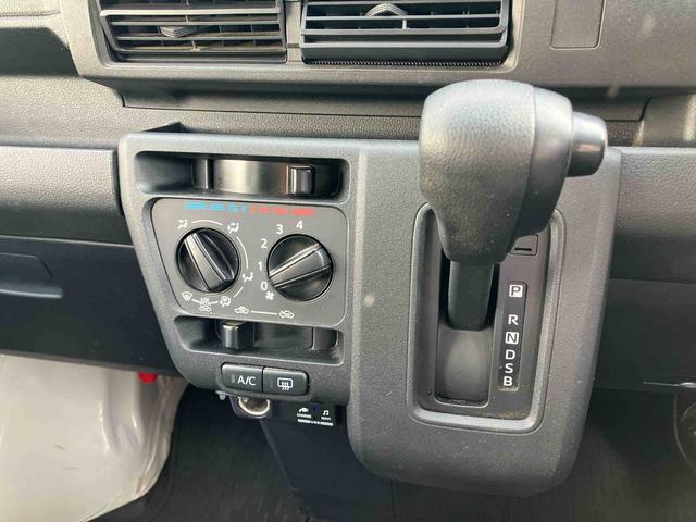 ハイゼットカーゴDX7インチナビ・バックカメラ装備保証 新車保証・まごころ保証 1年間・走行距離無制限付き 7インチナビ・バックカメラ装備(東京都)の中古車