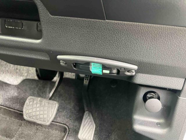 ムーヴキャンバスストライプスＧ　７インチ純正ナビゲーション搭載！！保証　新車保証・まごころ保証　１年間・走行距離無制限付き（東京都）の中古車