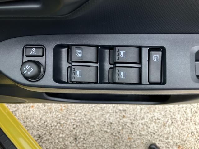 ミライースＸ　ＳＡIII　ＬＥＤヘッドランプ　電動格納ドアミラー保証　新車保証・まごころ保証　１年間・走行距離無制限付き　ＬＥＤヘッドランプ　キーレスエントリー　パワーウインドウ　電動格納ドアミラー　バックカメラ　コーナーセンサー　アイドリングストップ（東京都）の中古車