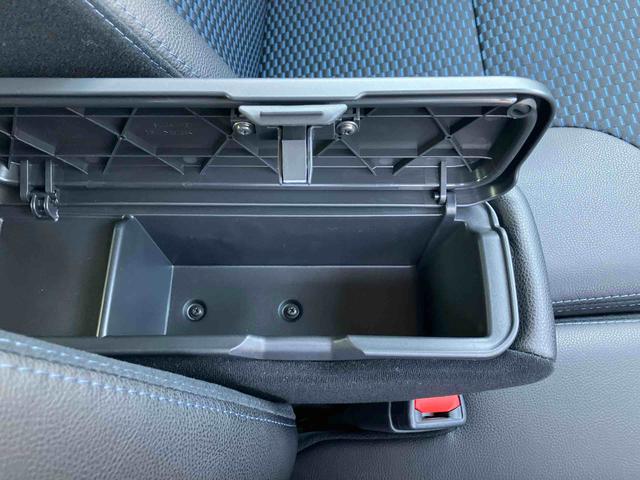 タントカスタムＲＳ　登録済み未使用車保証　新車保証・まごころ保証　１年間・走行距離無制限付き（東京都）の中古車