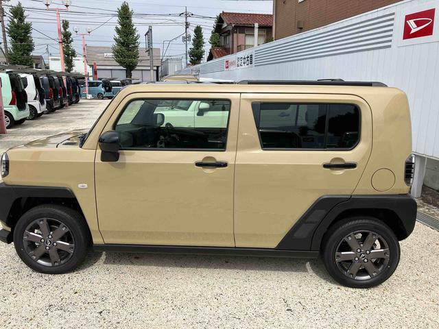 タフトＧ　ダーククロムベンチャー　届出済み未使用車保証　新車保証・まごころ保証　１年間・走行距離無制限付きＩＤＬＥ非装着車　ＬＥＤヘッドランプ　ＬＥＤフォグランプ　キーフリーシステム　前席シートヒーター　電動パーキングブレーキ　コーナーセンサー（東京都）の中古車