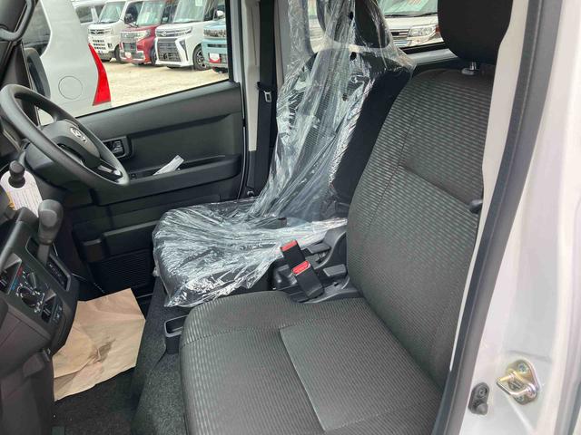 ハイゼットカーゴクルーズ　登録済み未使用車保証　新車保証・まごころ保証　１年間・走行距離無制限付き（東京都）の中古車