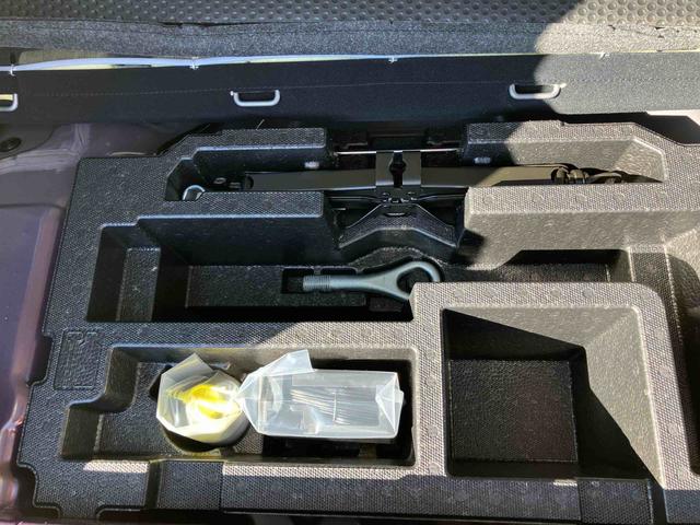 ミライースＸ　ＳＡIII　届出済み未使用車　ＬＥＤヘッドランプ保証　新車保証・まごころ保証　１年間・走行距離無制限付き　キーレスエントリー　ＬＥＤヘッドランプ　コーナーセンサー　電動格納ドアミラー　パワーウインドウ　オートライト　オートハイビーム（東京都）の中古車