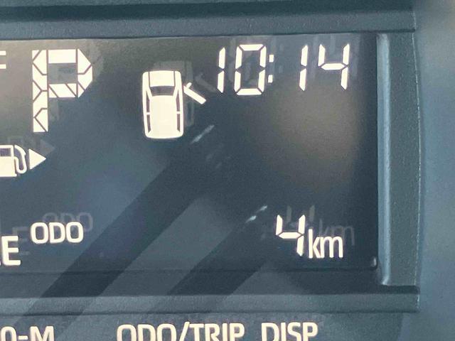 ハイゼットカーゴクルーズ　届け出済み未使用車　ディスプレイオーディオ保証　新車保証・まごころ保証　１年間・走行距離無制限付き　スマホ連携９インチディスプレイオーディオ　バックカメラ　電動格納ドアミラー　アイドリンストップ　リヤ分割シート　オートライト（東京都）の中古車