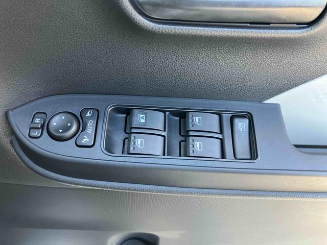 タントＸ　届け出済み未使用車保証　新車保証・まごころ保証　１年間・走行距離無制限付き（東京都）の中古車