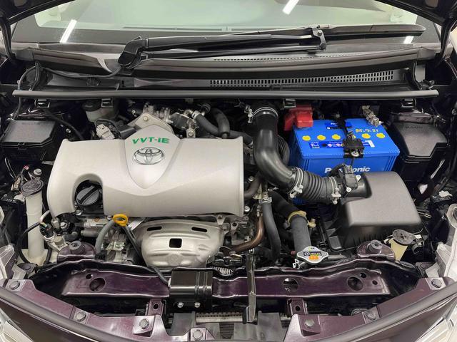 ヴィッツＦ　セーフティーエディション　ナビ　バックカメラ　ＥＴＣ保証　まごころ保証　１年間・走行距離無制限付き　衝突回避支援システム　誤発進抑制機能　車線はみ出しアラート　スマートキー　プッシュスタート　アイドリングストップ　電動格納ドアミラー　盗難防止システム（東京都）の中古車