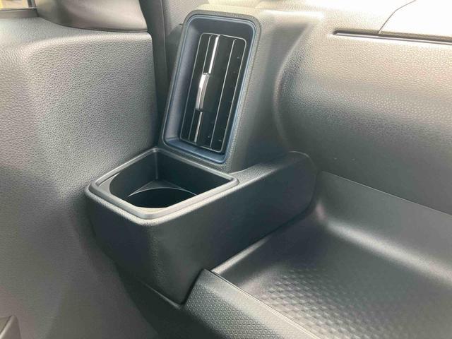 タントカスタムRS 9インチディスプレイオーディオ装備保証 新車保証・まごころ保証 1年間・走行距離無制限付き・9インチディスプレイオーディオ装備・バックカメラ・LEDヘッドライト装備(東京都)の中古車