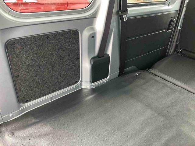 ハイゼットカーゴＤＸ社用車アップ車　衝突回避支援システム　　アイドリングストップ　オートライト　キーレスエントリー　両側スライドドア　コーナーセンサー（千葉県）の中古車