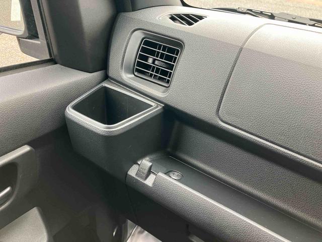 ハイゼットカーゴＤＸ社用車アップ車　衝突回避支援システム　　アイドリングストップ　オートライト　キーレスエントリー　両側スライドドア　コーナーセンサー（千葉県）の中古車