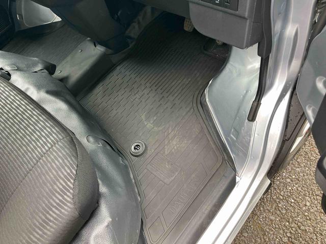 ハイゼットカーゴＤＸ社用車アップ車　衝突回避支援システム　　アイドリングストップ　オートライト　キーレスエントリー　両側スライドドア　コーナーセンサー（千葉県）の中古車