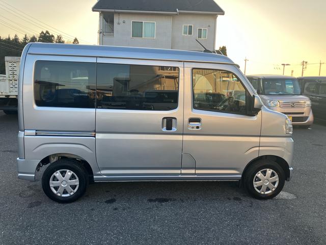 ハイゼットカーゴクルーズディスプレイオーディオ　／　両側電動スライドドア　／　衝突回避支援システム　／　コーナーセンサー　／　プッシュスタートボタン　／　オートライト（千葉県）の中古車