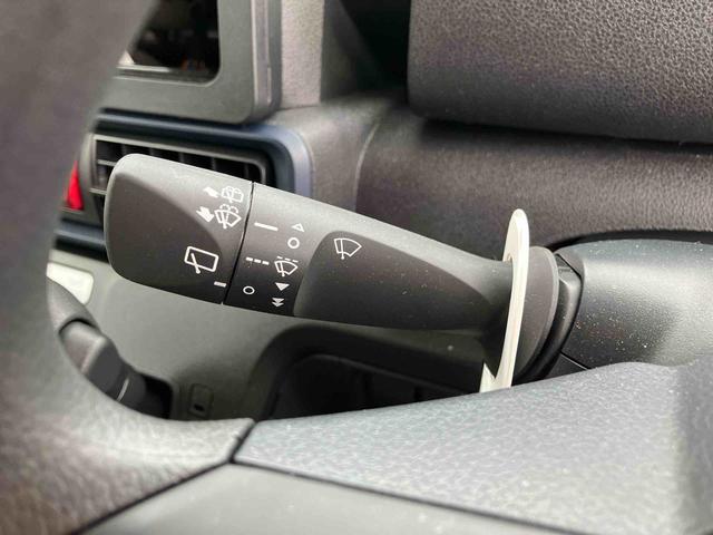 タントＸ電動パーキングブレーキ　／　オーディオレス　／　衝突回避支援システム　／　オートライト　／　両側スライドドア片側電動　／　アイドリングストップ（千葉県）の中古車