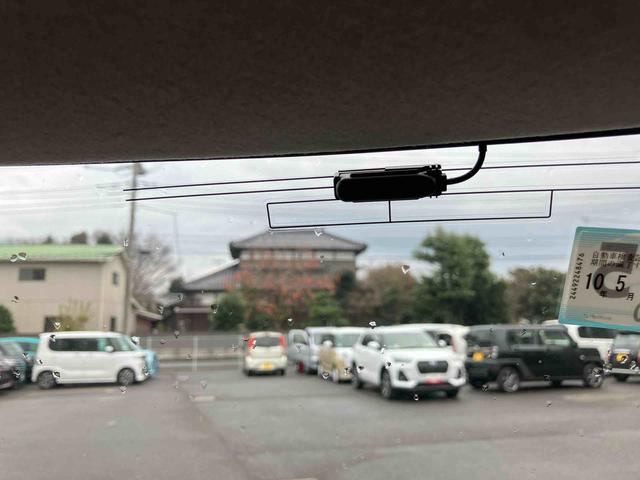 タントＸ電動パーキングブレーキ　／　オーディオレス　／　衝突回避支援システム　／　オートライト　／　両側スライドドア片側電動　／　アイドリングストップ（千葉県）の中古車