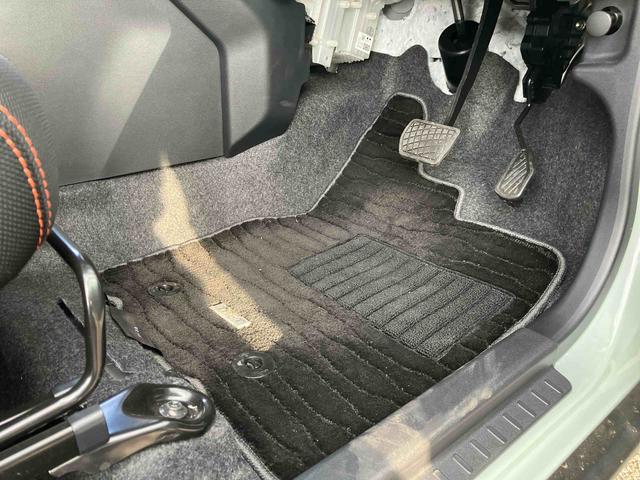 タフトＧ　クロムベンチャーディスプレイオーディオ　バックモニター　キーフリー　シートヒーター　ＬＥＤヘッドライト　ルーフレール　オートライト　アルミホイール（千葉県）の中古車