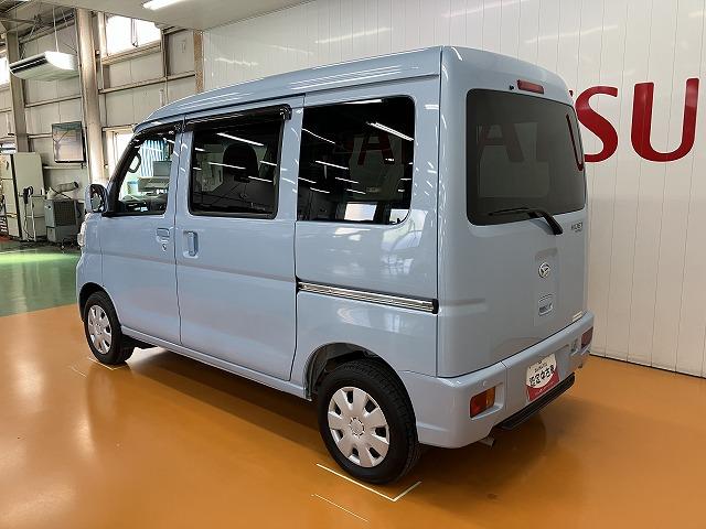 ハイゼットカーゴスローパー　リヤレス＋補助シート　ＳＡIII福祉車両　車いす乗車　サポカーＳワイド適合　電動ウインチ　両側スライドドア　リヤファン　電動格納ミラー　パワーウインドウ　アイドリングストップ　オートハイビーム　キーレス（神奈川県）の中古車
