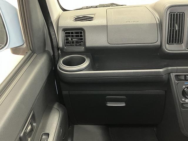 ハイゼットカーゴスローパー　リヤレス＋補助シート　ＳＡIII福祉車両　車いす乗車　サポカーＳワイド適合　電動ウインチ　両側スライドドア　リヤファン　電動格納ミラー　パワーウインドウ　アイドリングストップ　オートハイビーム　キーレス（神奈川県）の中古車