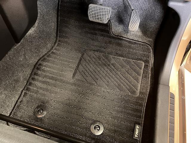 タフトＧサポカーＳワイド適合　ドラレコ　スカイフィールトップ　電動パーキングブレーキ　パノラマモニター対応　ステアリングスイッチ　シートヒーター　ＵＳＢ接続端子　Ｐスタート　コーナーセンサー　キーフリー（神奈川県）の中古車
