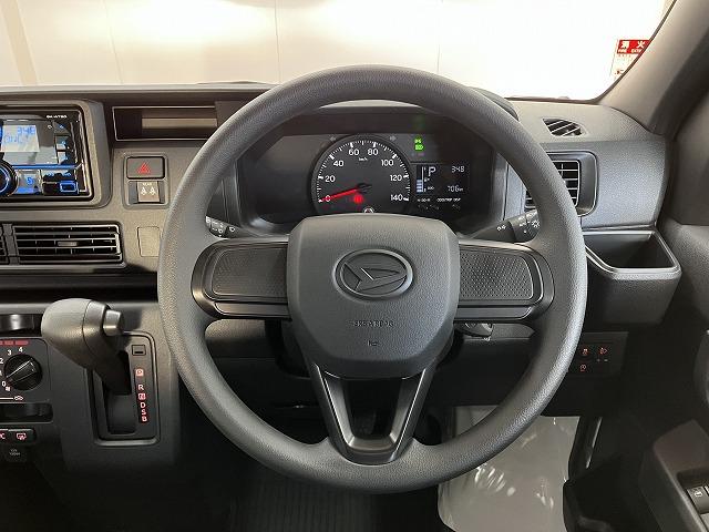 ハイゼットカーゴDXサポカーSワイド適合 オーディオ エアコン アクセサリーソケット コーナーセンサー アイドリングストップ 光軸調整ダイヤル 横滑り防止機能 誤発進抑制機能 パワーウインドウ キーレス(神奈川県)の中古車