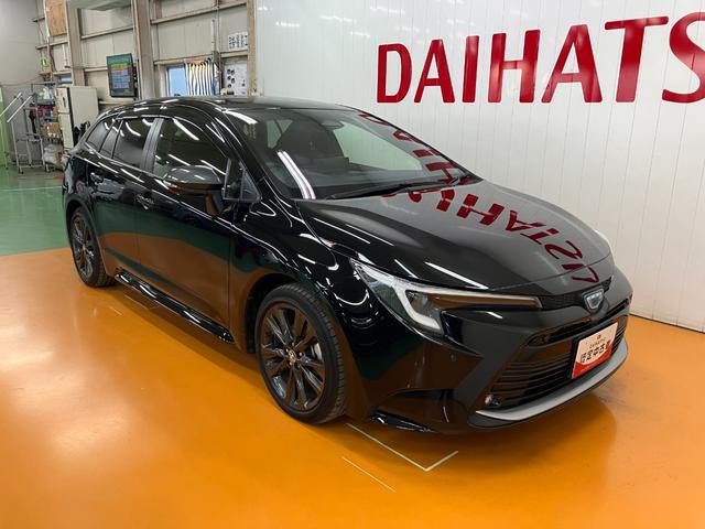 カローラツーリングハイブリッド　ダブルバイビーハイブリッド車　衝突被害軽減ブレーキシステム　Ｂカメラ　レーダークルーズコントロール　マルチメディアオーディオ　シートヒーター　電動パーキングブレーキ　ＵＳＢ接続端子　ＳＯＳスイッチ　ＥＴＣ（神奈川県）の中古車