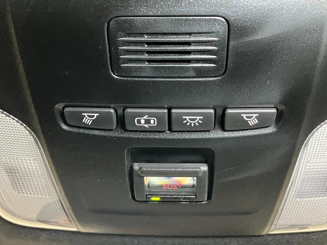 カローラツーリングハイブリッド　ダブルバイビーハイブリッド車　衝突被害軽減ブレーキシステム　Ｂカメラ　レーダークルーズコントロール　マルチメディアオーディオ　シートヒーター　電動パーキングブレーキ　ＵＳＢ接続端子　ＳＯＳスイッチ　ＥＴＣ（神奈川県）の中古車