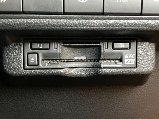 カローラツーリングハイブリッド　ダブルバイビーハイブリッド車　衝突被害軽減ブレーキシステム　Ｂカメラ　レーダークルーズコントロール　マルチメディアオーディオ　シートヒーター　電動パーキングブレーキ　ＵＳＢ接続端子　ＳＯＳスイッチ　ＥＴＣ（神奈川県）の中古車