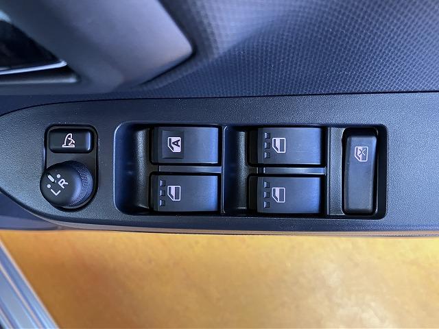 ミライースX SAIIIサポカーSワイド適合 エアコン Bカメラ コーナーセンサー 光軸調整ダイヤル オートハイビーム アイドリングストップ 横滑り防止機能 誤発進抑制機能 電動格納ミラー パワーウインドウ キーレス(神奈川県)の中古車