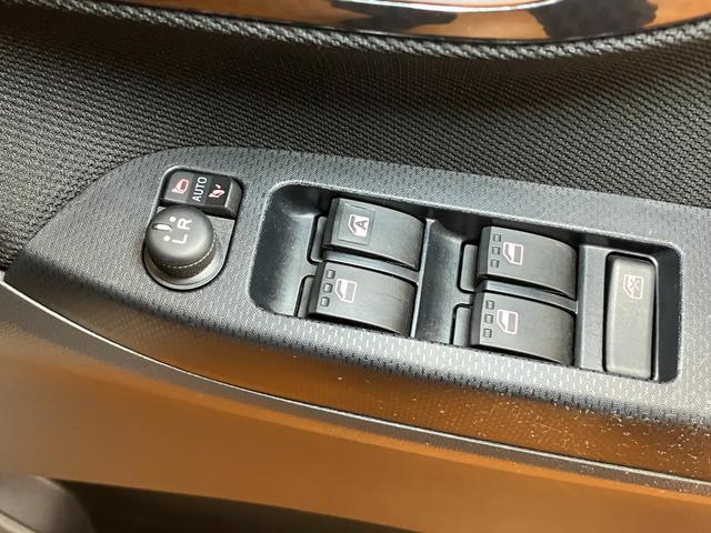 ムーヴカスタム　Ｘリミテッド　ＳＡIIIサポカーＳワイド適合　ステアリングスイッチ　ディスプレイオーディオ　Ｐスタート　運転席シートヒーター　アイドリングストップ　横滑り防止機能　誤発進抑制機能　オートハイビーム　キーフリー（神奈川県）の中古車