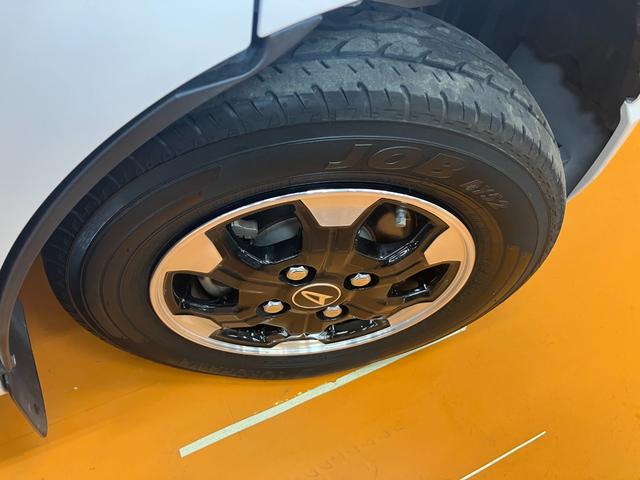 ハイゼットカーゴクルーズターボ4WD サポカーSワイド適合 ドラレコ デイライト Bカメラ エアコン アプリケーションソケット USB接続端子 Pスタート コーナーセンサー ETC 電動格納ミラー パワーウインドウ キーフリー(神奈川県)の中古車