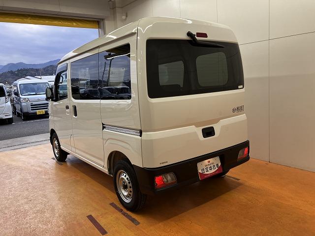 ハイゼットカーゴDXサポカーSワイド適合 ラジオ エアコン アクセサリーソケット コーナーセンサー アイドリングストップ 光軸調整ダイヤル 横滑り防止機能 誤発進抑制機能 パワーウインドウ キーレス(神奈川県)の中古車