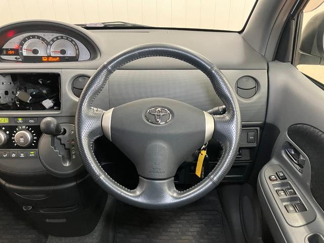 シエンタＤＩＣＥ片側オートスライドドア　３列シート　オートエアコン　横滑り防止装置　電動格納ミラー　パワーウインド　電動コーナーポール　キーレス（神奈川県）の中古車