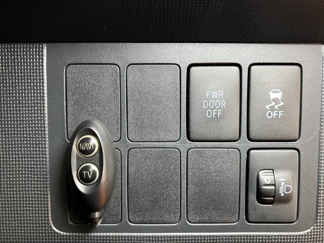 スペイドＦドラレコ　Ｂカメラ　オートエアコン　カーナビ　片側オートスライドドア　ステップスイッチ　Ｐスタート　電動格納ミラー　横滑り防止装置　光軸調整ダイヤル　ＥＴＣ　パワーウインドウ　キーフリー（神奈川県）の中古車