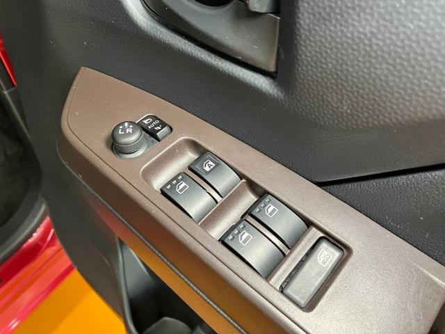 トールＧ　ＳＡII　ドラレコ　Ｂカメラ　ナビ　Ｐスタート衝突軽減ブレーキシステム　ドラレコ　Ｂカメラ　ナビ　クルーズコントロール　Ｐスタート　両側オートスライドドア　誤発進抑制装置　横滑り防止機能　アイドリングストップ　光軸調整ダイヤル　キーフリー（神奈川県）の中古車