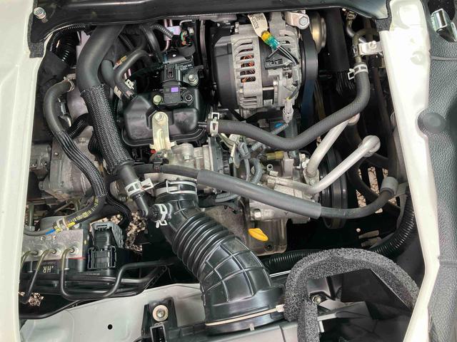 ハイゼットカーゴデラックスＳＡIII　４ＷＤ　前席パワーウインドウまごころ保証　１年間・走行距離無制限付き　リヤベンチシート　前席パワーウインドウ　キーレスエントリー　４ＷＤ　キーレスエントリー　アイドリングストップ　リヤソナーセンサー（東京都）の中古車