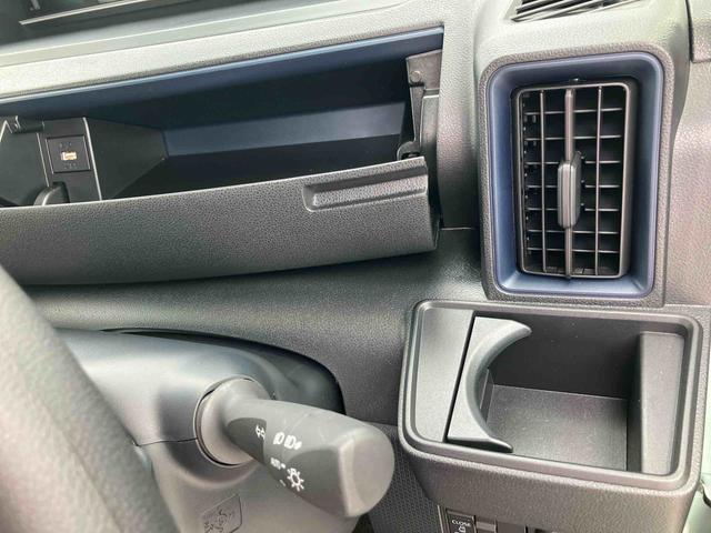 タントＸ　キーフリー　前席シートヒーター　片側電動スライドドア保証　新車保証・まごころ保証　１年間・走行距離無制限付き　キーフリーシステム　電動パーキングブレーキ　前席シートヒーター　シートバックテーブル　片側電動スライドドア　ＬＥＤヘッドランプ（東京都）の中古車