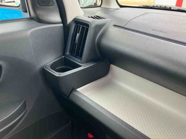タントＸ　キーフリー　前席シートヒーター　片側電動スライドドア保証　新車保証・まごころ保証　１年間・走行距離無制限付き　キーフリーシステム　電動パーキングブレーキ　前席シートヒーター　シートバックテーブル　片側電動スライドドア　ＬＥＤヘッドランプ（東京都）の中古車
