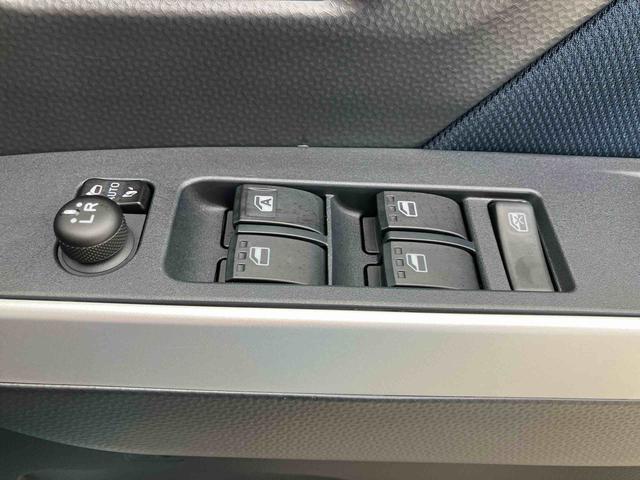 トールカスタムＧ　ターボ保証　新車保証・まごころ保証　１年間・走行距離無制限付き（東京都）の中古車