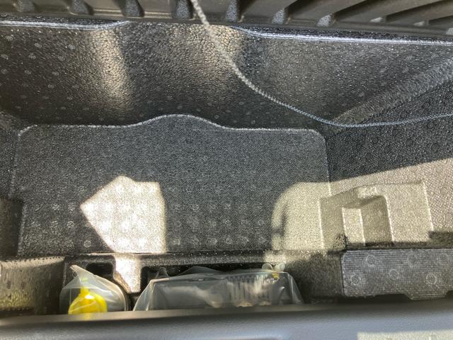 ムーヴキャンバスＸメイクアップリミテッド　ＳＡIII保証　新車保証・まごころ保証　１年間・走行距離無制限付き（東京都）の中古車