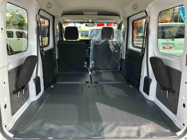 ハイゼットカーゴクルーズ　登録済み未使用車保証　新車保証・まごころ保証　１年間・走行距離無制限付き（東京都）の中古車