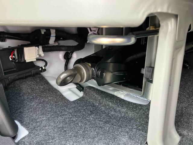 ハイゼットカーゴクルーズ　登録済み未使用車保証　新車保証・まごころ保証　１年間・走行距離無制限付き（東京都）の中古車