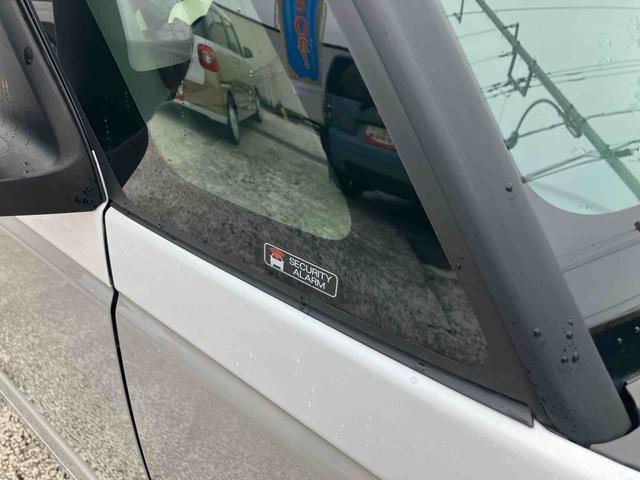 ムーヴキャンバスストライプスG CDステレオ装備保証 新車保証・まごころ保証 1年間・走行距離無制限付き(東京都)の中古車