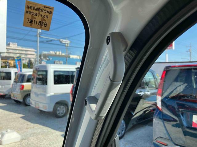 ハイゼットトラックスタンダード 4WD エアコン CVT オートライト保証 新車保証・まごころ保証 1年間・走行距離無制限付き マニュアルエアコン CVT車 4WD車 オートライト オートハイビーム オーバーヘッドシェルフ コーナーセンサー(東京都)の中古車