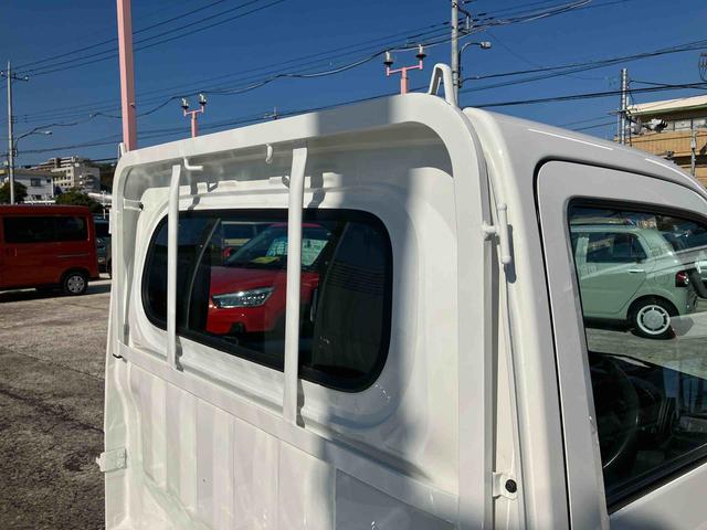 ハイゼットトラックスタンダード 4WD エアコン CVT オートライト保証 新車保証・まごころ保証 1年間・走行距離無制限付き マニュアルエアコン CVT車 4WD車 オートライト オートハイビーム オーバーヘッドシェルフ コーナーセンサー(東京都)の中古車