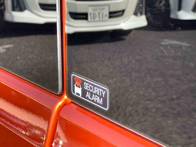 ハイゼットカーゴクルーズ 届け出済み未使用車保証 新車保証・まごころ保証 1年間・走行距離無制限付き(東京都)の中古車