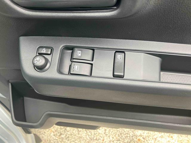 ハイゼットカーゴＤＸ　届け出済み未使用車保証　新車保証・まごころ保証　１年間・走行距離無制限付き（東京都）の中古車