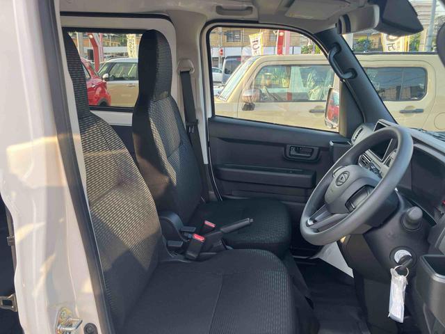 ハイゼットカーゴDX 届け出済み未使用車保証 新車保証・まごころ保証 1年間・走行距離無制限付き(東京都)の中古車