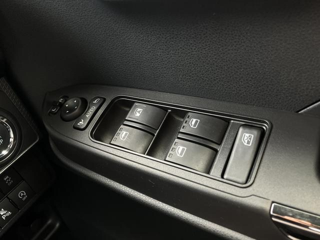 タントカスタムＲＳ　９インチディスプレイオーディオ装備保証　新車保証・まごころ保証　１年間・走行距離無制限付き・９インチディスプレイオーディオ装備・バックカメラ・ＬＥＤヘッドライト装備（東京都）の中古車