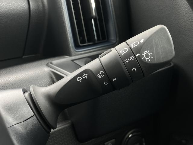 タントカスタムＲＳ　９インチディスプレイオーディオ装備保証　新車保証・まごころ保証　１年間・走行距離無制限付き・９インチディスプレイオーディオ装備・バックカメラ・ＬＥＤヘッドライト装備（東京都）の中古車