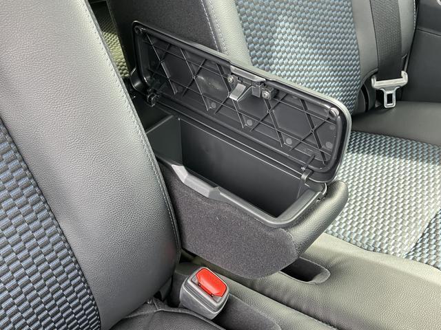 タントカスタムＲＳ　９インチディスプレイオーディオ装備保証　新車保証・まごころ保証　１年間・走行距離無制限付き・９インチディスプレイオーディオ装備・バックカメラ・ＬＥＤヘッドライト装備（東京都）の中古車