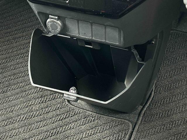 トールカスタムＧ　ターボ９インチディスプレイオーディオ装備保証　新車保証・まごころ保証　１年間・走行距離無制限付き・９インチディスプレイオーディオ装備・ＬＥＤヘッドライト装備・パノラマカメラ装備（東京都）の中古車