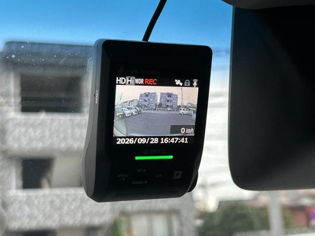 ハイゼットカーゴデッキバンG SAIII CDステレオ装備保証 まごころ保証 1年間・走行距離無制限付き・CDステレオ装備・ドライブレコーダー装備・スマートアシスト装備・両ドアスライドドア(東京都)の中古車